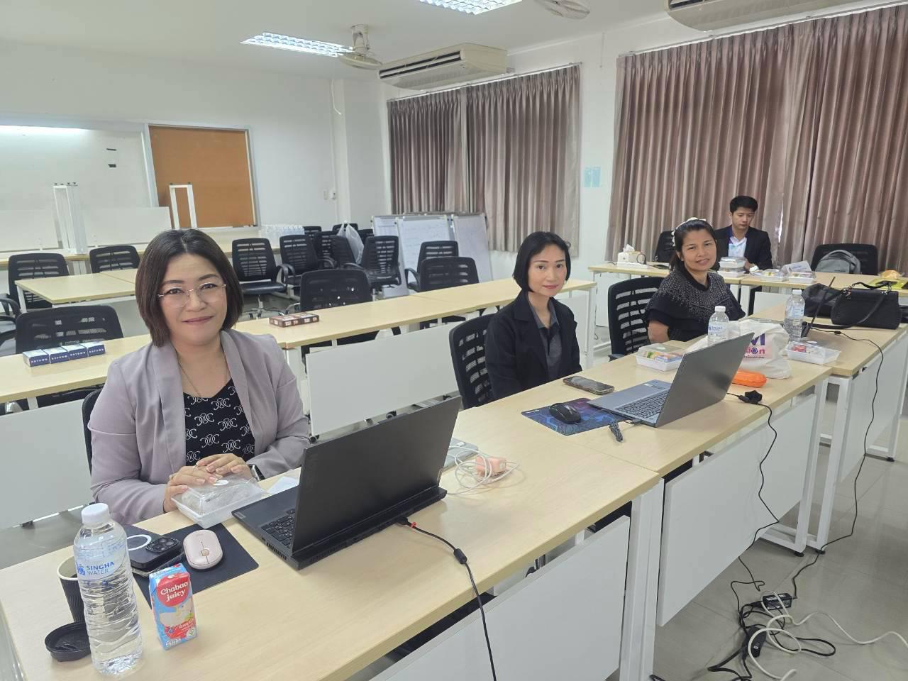 87. โครงการการผลิตสื่อการสอนด้วยนวัตกรรม AI ของครูเพื่อส่งเสริมความคิดสร้างสรรค์สำหรับผู้เรียนในยุคดิจิทัลตามบริบทของโรงเรียน ภายใต้โครงการพัฒนาคุณภาพการศึกษาและการพัฒนาท้องถิ่นโดยมีสถาบันอุดมศึกษาเป็นพี่เลี้ยงเครือข่ายเพื่อการพัฒนาอุดมศึกษา